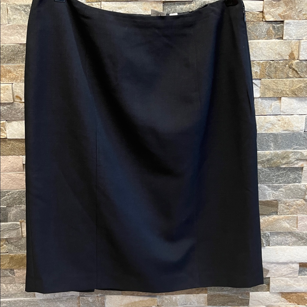 Jones Studio Black Satin Blouse  Sleek Shine